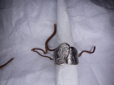 Breiter XXL-Ring XXL-Ring aus Silber. Geschmort. Breite 20 mm